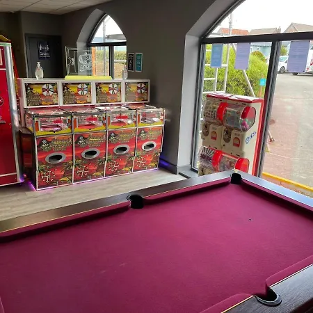 Blue Bay View - One Bed @ The Bay, Filey Апартаменты *