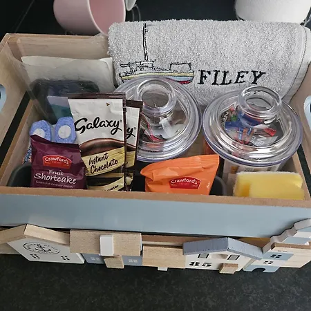 Blue Bay View - One Bed @ The Bay, Filey Апартаменты *